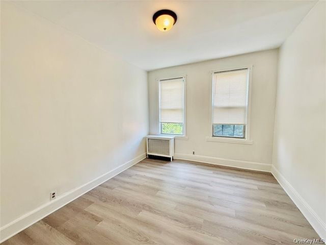 1823 Radcliff Avenue, Bronx, NY 10462
