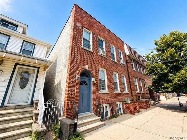 1823 Radcliff Avenue, Bronx, NY 10462