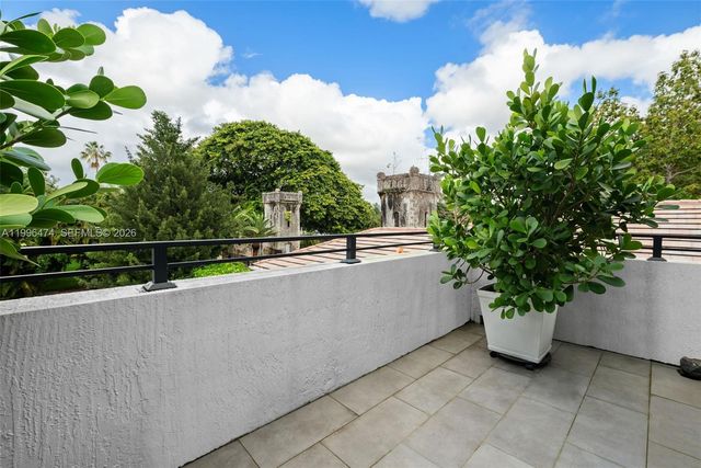 5735 SW 35th St 0, Miami, FL 33155