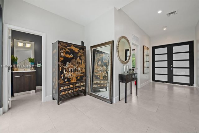 5735 SW 35th St 0, Miami, FL 33155