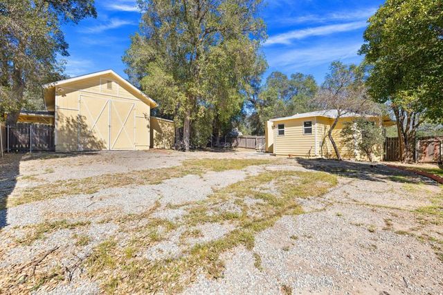 18670 Cryer Drive, Banning, CA 92220