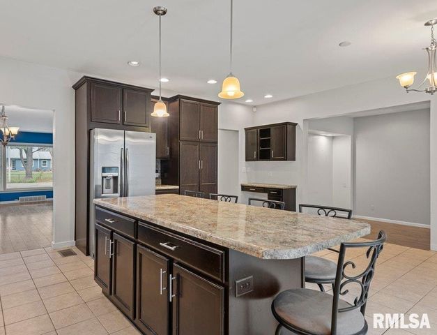 2914 S PARK Avenue, Springfield, IL 62704