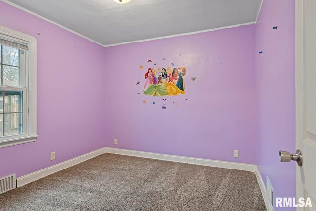 2914 S PARK Avenue, Springfield, IL 62704