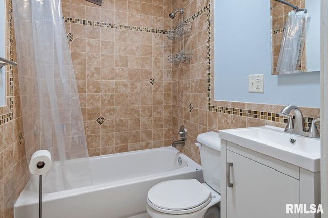 2914 S PARK Avenue, Springfield, IL 62704