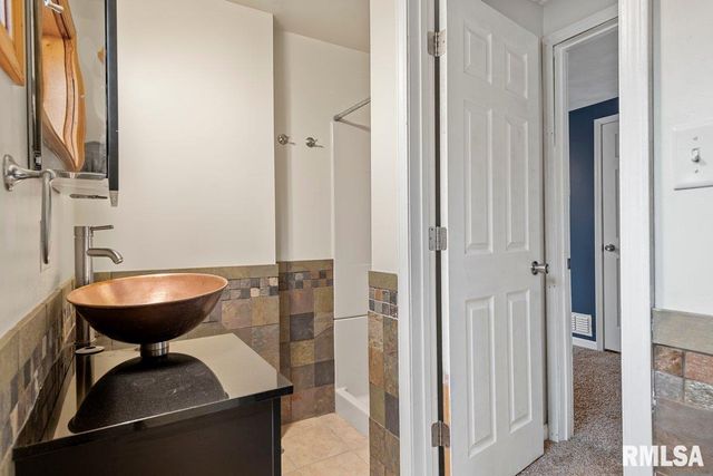 2914 S PARK Avenue, Springfield, IL 62704