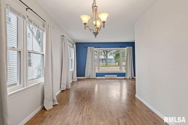 2914 S PARK Avenue, Springfield, IL 62704