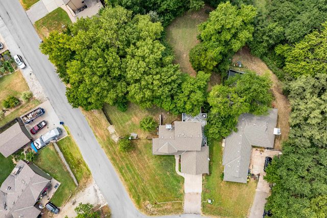 500 W White Tail St, Derby, KS 67037
