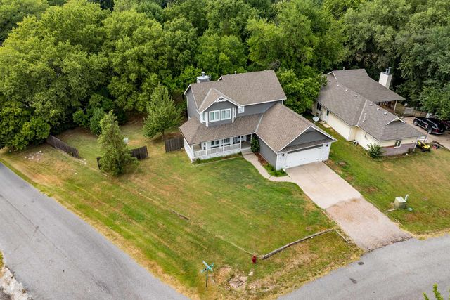 500 W White Tail St, Derby, KS 67037