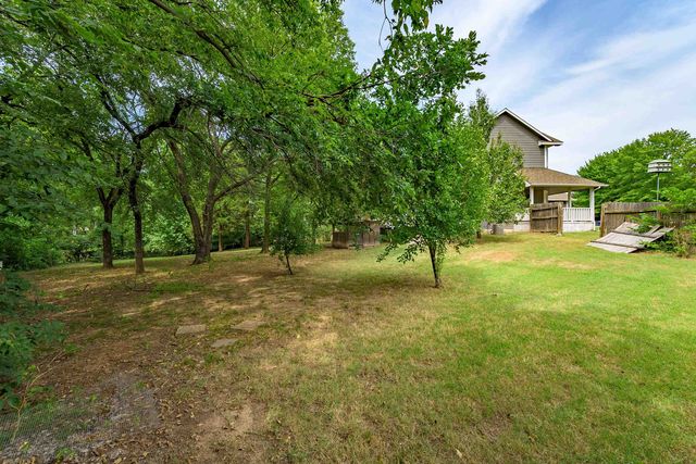 500 W White Tail St, Derby, KS 67037