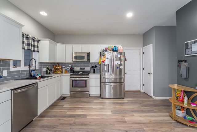 500 W White Tail St, Derby, KS 67037