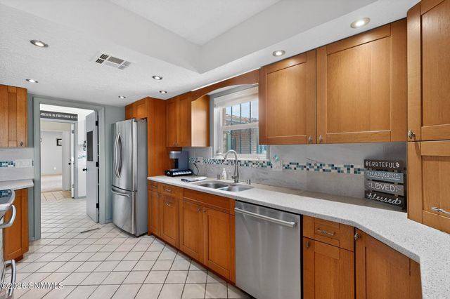 3041 Missouri Avenue, Las Cruces, NM 88011