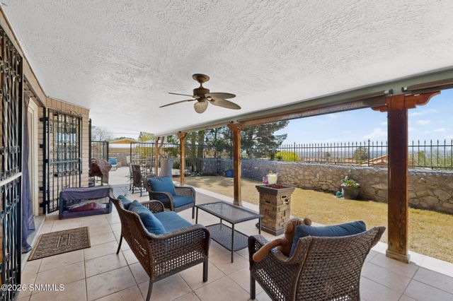 3041 Missouri Avenue, Las Cruces, NM 88011