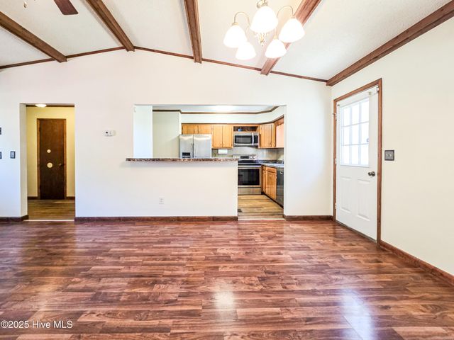 108 Sunny Acres Drive, Elizabeth City, NC 27909