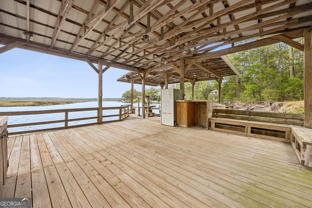 3198 Harrietts Bluff Road, Woodbine, GA 31569