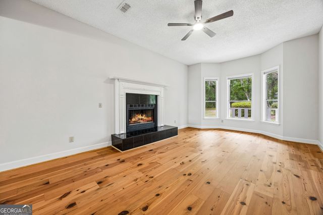 3198 Harrietts Bluff Road, Woodbine, GA 31569