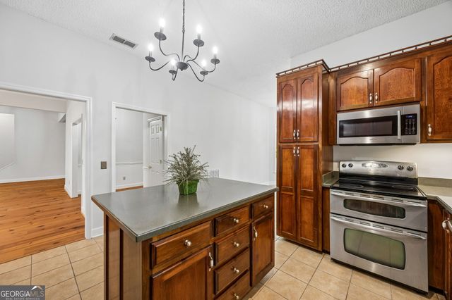 3198 Harrietts Bluff Road, Woodbine, GA 31569