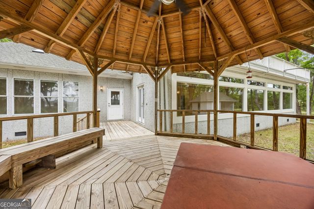 3198 Harrietts Bluff Road, Woodbine, GA 31569