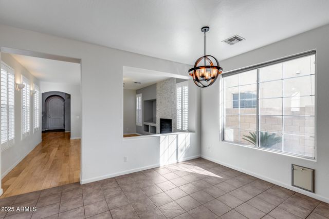 2085 E HULET Place, Chandler, AZ 85225