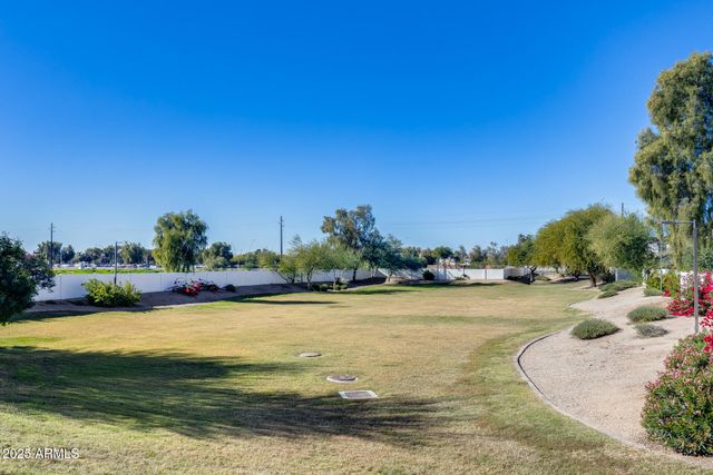 2085 E HULET Place, Chandler, AZ 85225