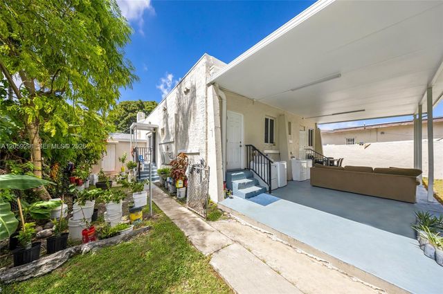 2420 NW 34th St, Miami, FL 33142