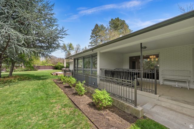 2073 E PHEASANT WAY, Holladay, UT 84121