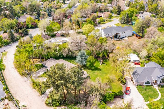 2073 E PHEASANT WAY, Holladay, UT 84121