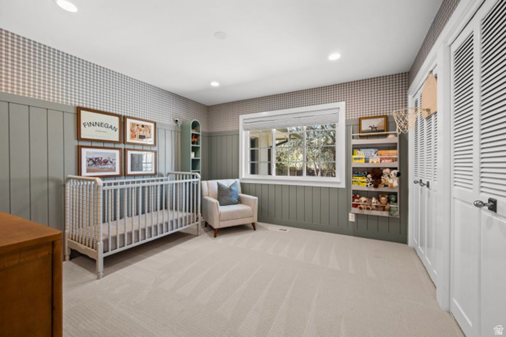 Image 32 of property listing at 2073 E PHEASANT WAY, Holladay, UT 84121
