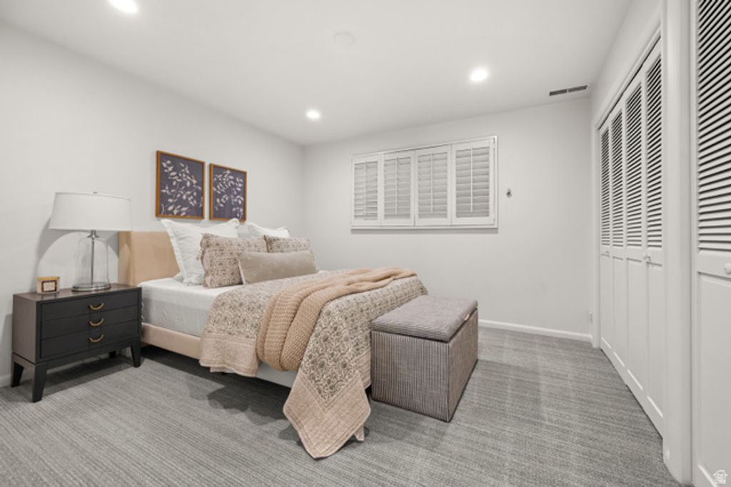 Image 40 of property listing at 2073 E PHEASANT WAY, Holladay, UT 84121
