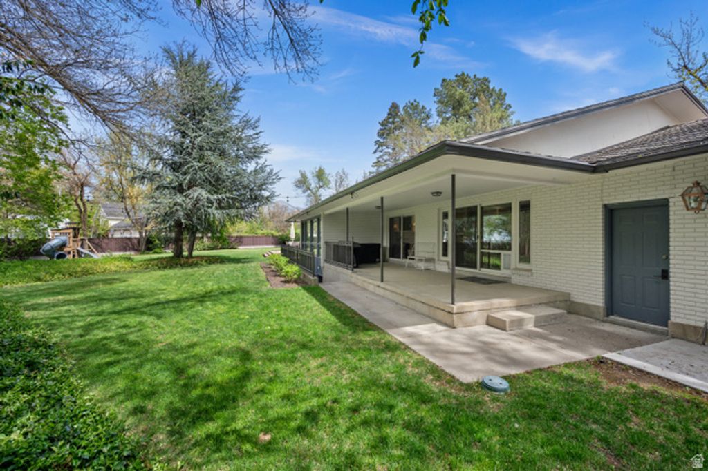 Image 44 of property listing at 2073 E PHEASANT WAY, Holladay, UT 84121