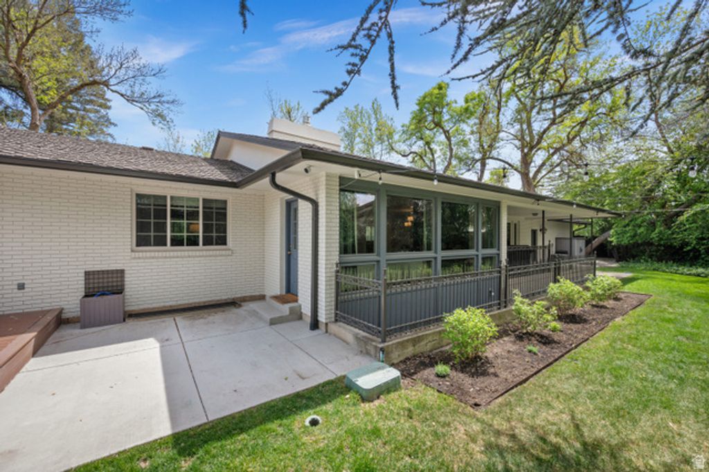 Image 47 of property listing at 2073 E PHEASANT WAY, Holladay, UT 84121