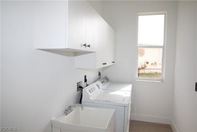 4346 SW 24th AVE, Cape Coral, FL 33914