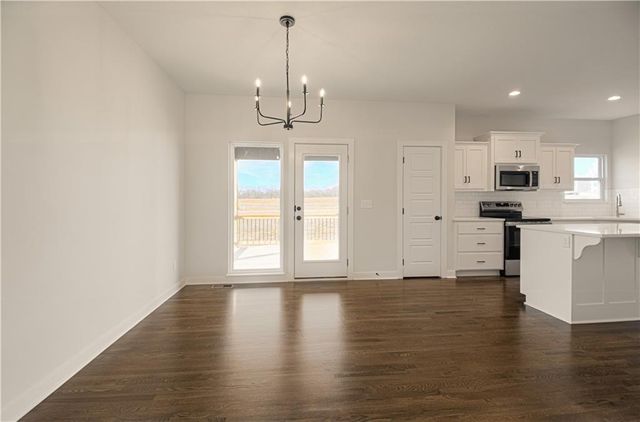 1202 Noah Lane, Kearney, MO 64060