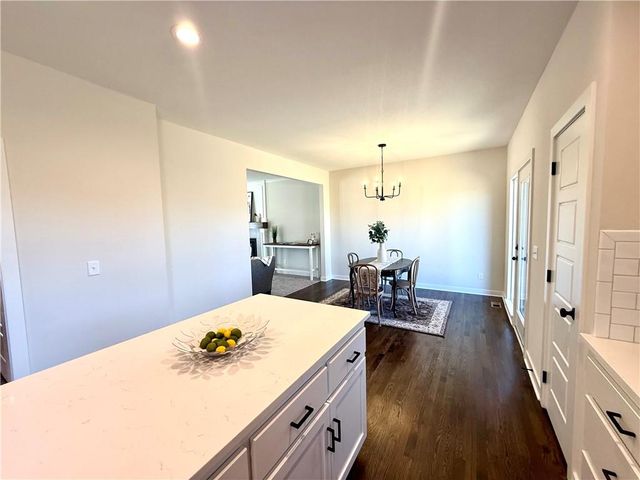 1202 Noah Lane, Kearney, MO 64060