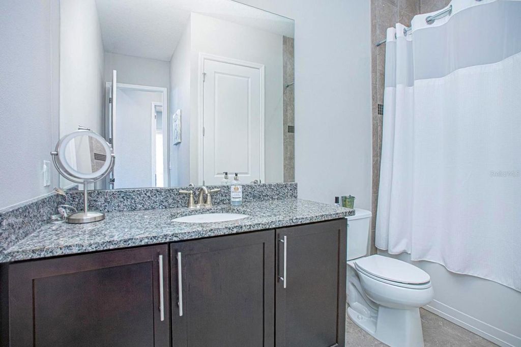 Image 15 of property listing at 13413 GRANGER AVENUE, Orlando, FL 32827
