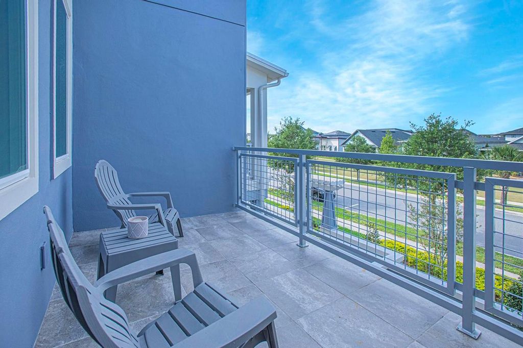 Image 16 of property listing at 13413 GRANGER AVENUE, Orlando, FL 32827