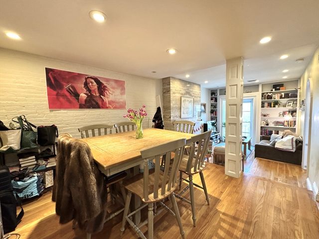 124 Beacon Street 5R, Boston, MA 02116