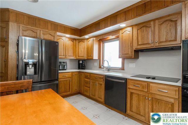 3104 North 5th Street, Whitehall Twp, PA 18052