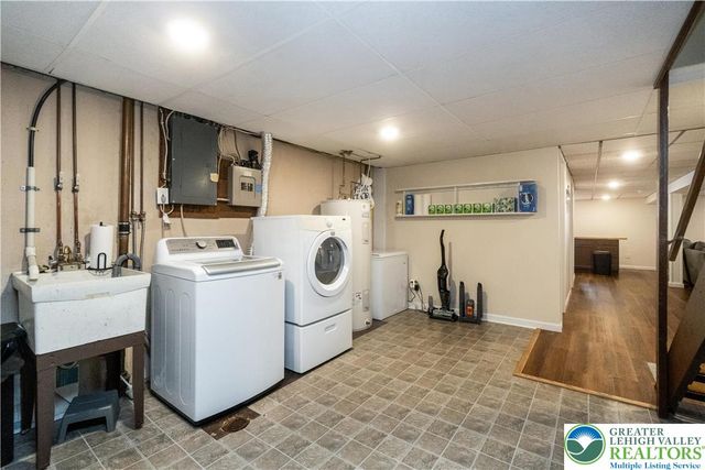 3104 North 5th Street, Whitehall Twp, PA 18052