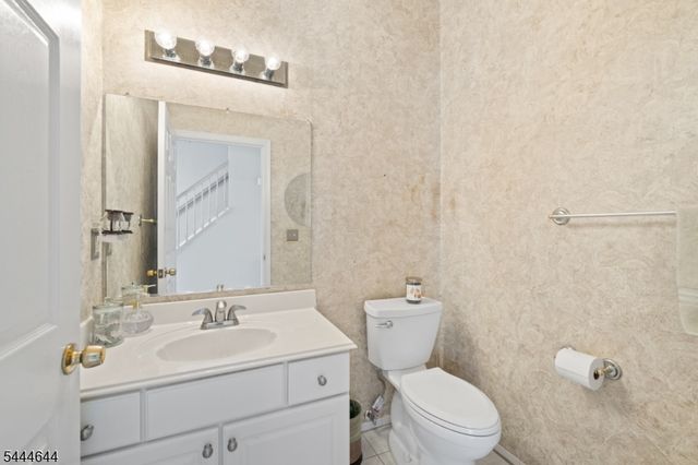 22 Wesley Rd, Hillsborough Twp., NJ 08844