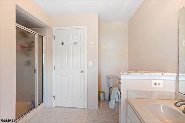 22 Wesley Rd, Hillsborough Twp., NJ 08844