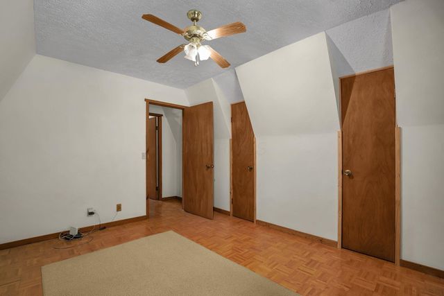 2371 Owl Creek Road, Frankfort, OH 45628