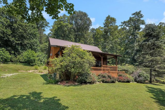 2371 Owl Creek Road, Frankfort, OH 45628