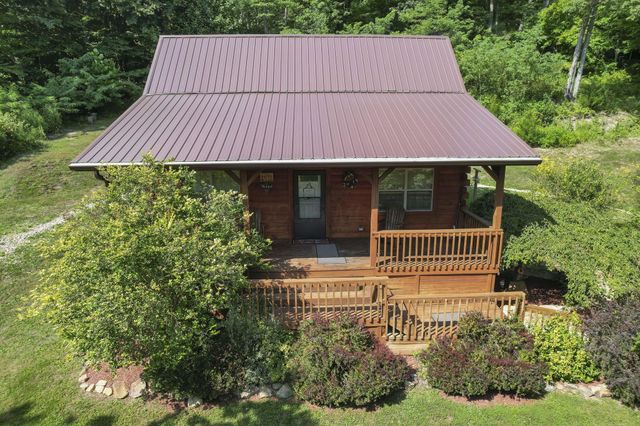 2371 Owl Creek Road, Frankfort, OH 45628