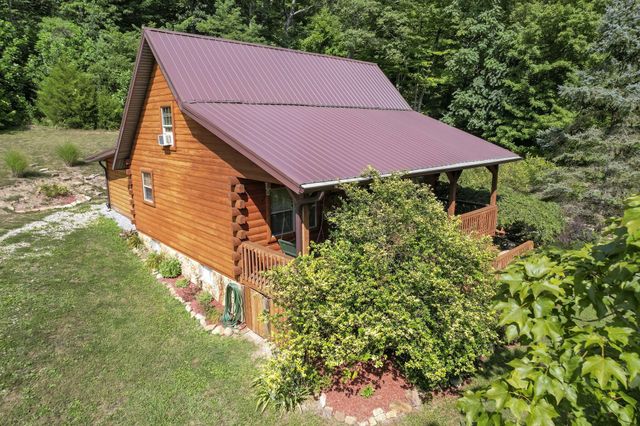2371 Owl Creek Road, Frankfort, OH 45628
