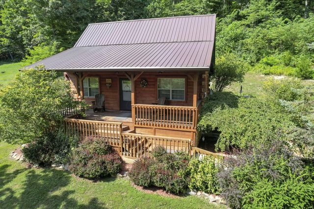 2371 Owl Creek Road, Frankfort, OH 45628