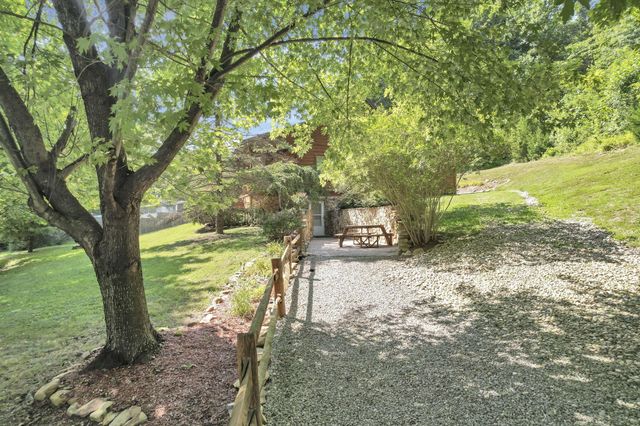 2371 Owl Creek Road, Frankfort, OH 45628
