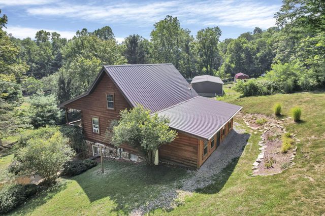2371 Owl Creek Road, Frankfort, OH 45628