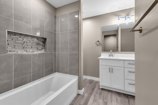 2065 Shelby Dr, Clarksville, TN 37043