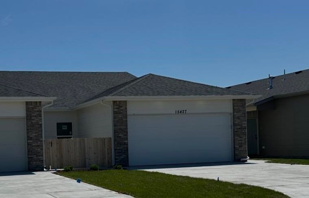 15427 W Josephine St, Goddard, KS 67052