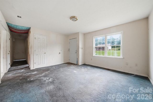 2130 Haven Circle SE, Lenoir, NC 28645
